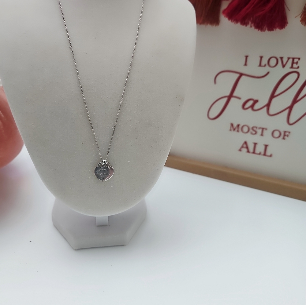 Authentic Tiffany And Co Mini Heart Necklase - Picture 8 of 10